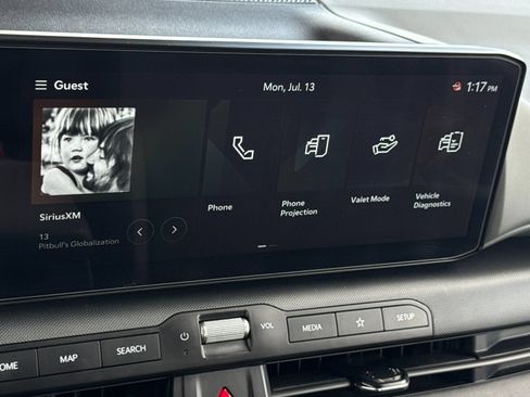 Certified 2025 Kia K4 FWD image 16