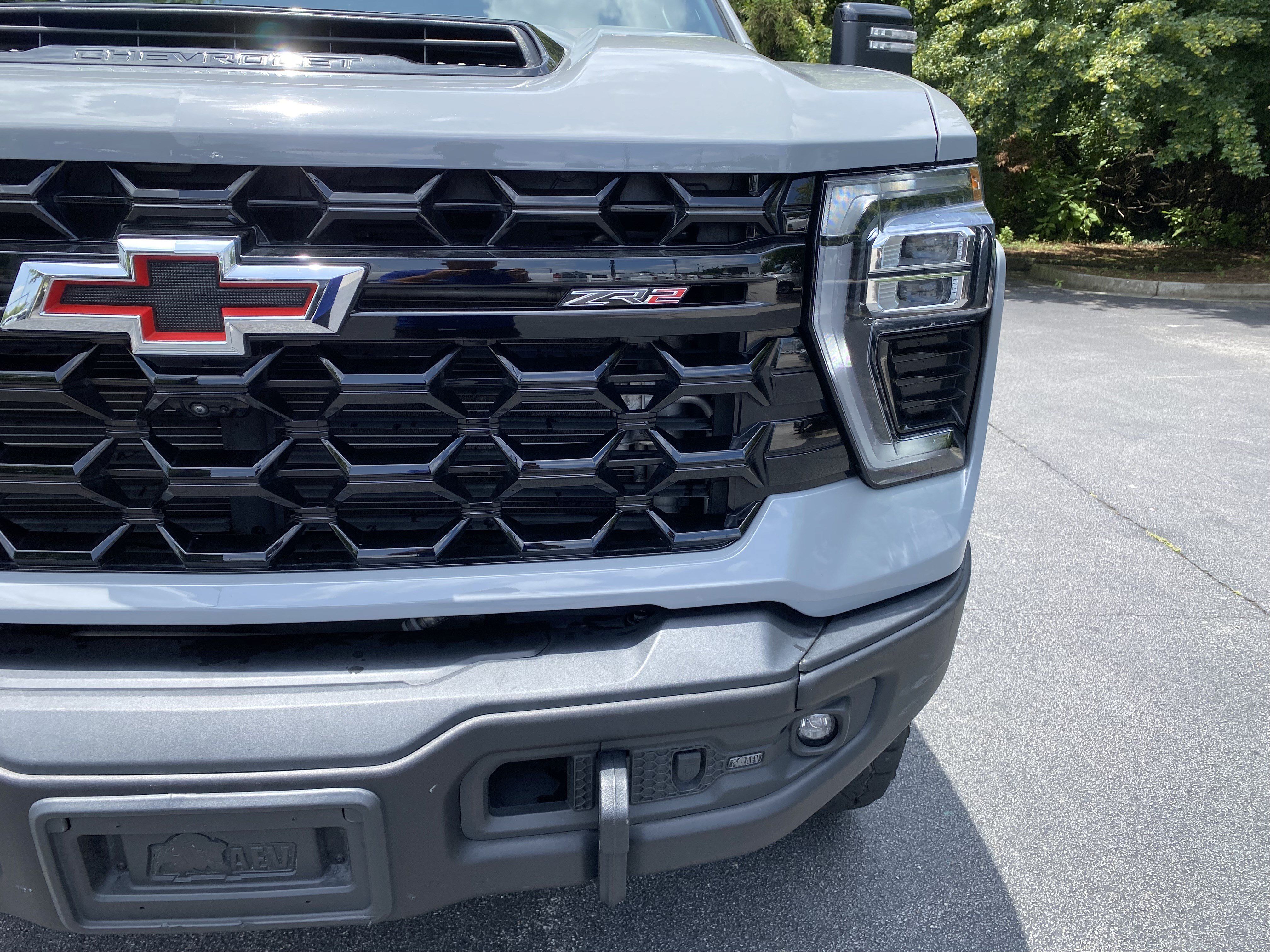 Used 2024 Chevrolet Silverado 2500 ZR2 w/ ZR2 Bison Edition AWD/4WD image 15