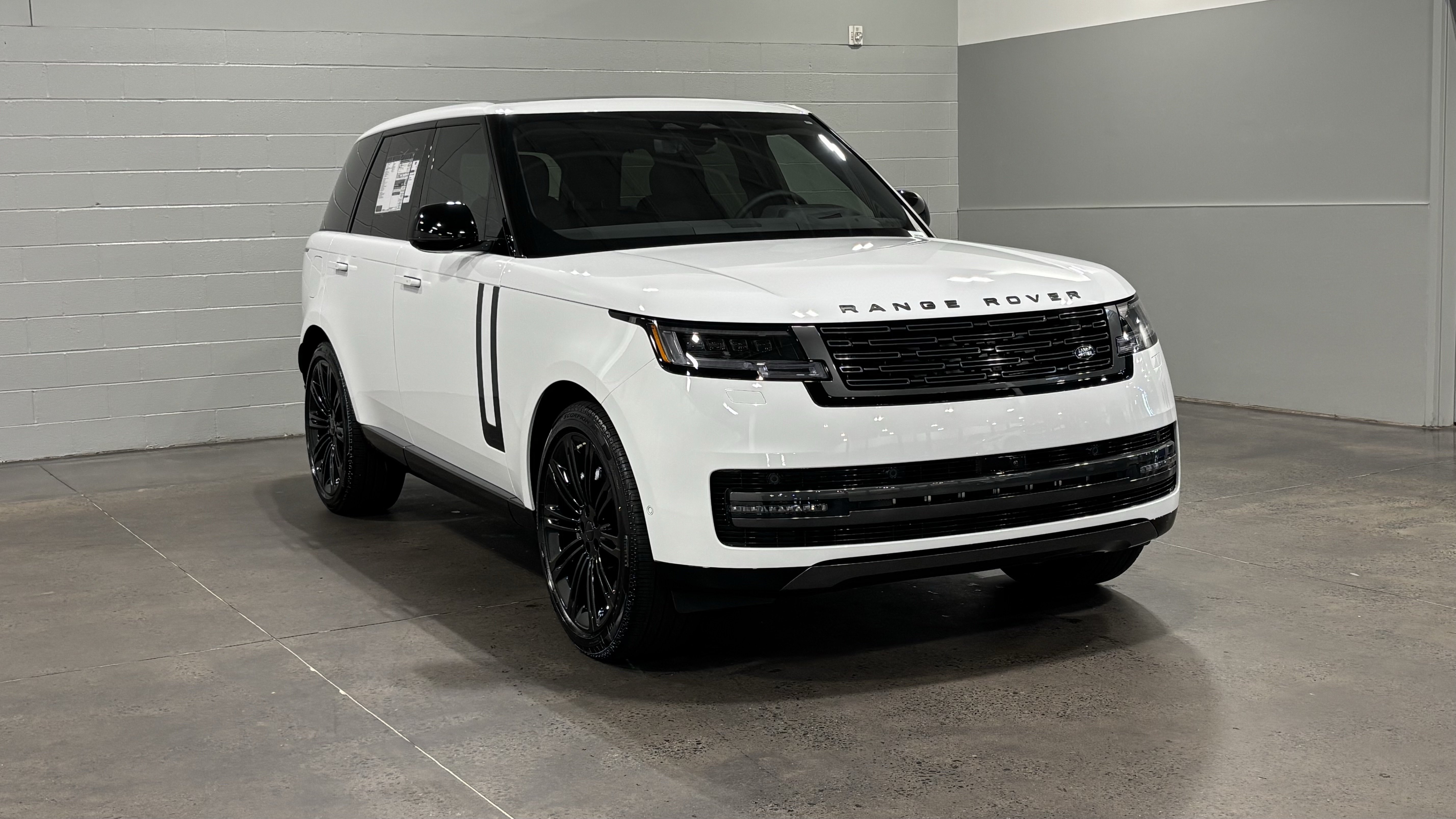 New 2026 Land Rover Range Rover SE AWD/4WD image 11