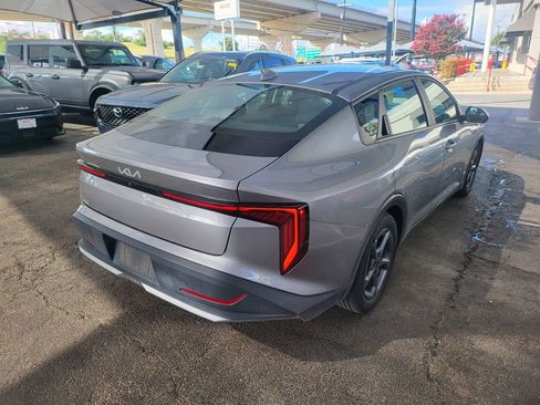 Used 2025 Kia K4 FWD image 8