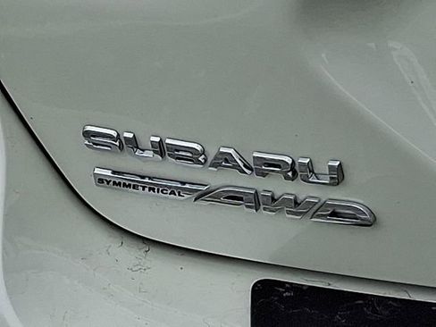 Used 2025 Subaru Crosstrek 2.0i Premium image 29