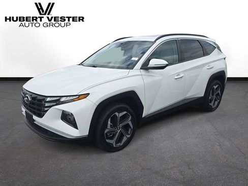Used 2023 Hyundai Tucson SEL w/ Convenience Package AWD/4WD image 2