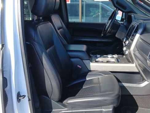 Used 2019 Ford Expedition XLT w/ Equipment Group 201A image 12