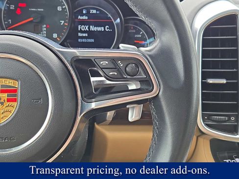 Used 2016 Porsche Cayenne image 27