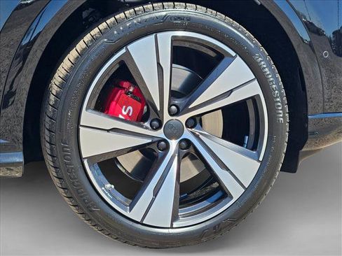 New 2026 Audi SQ5 Premium Plus AWD/4WD image 11