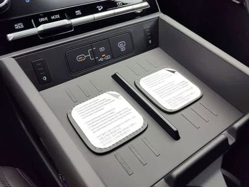 New 2026 Hyundai Santa Fe Calligraphy AWD/4WD image 25