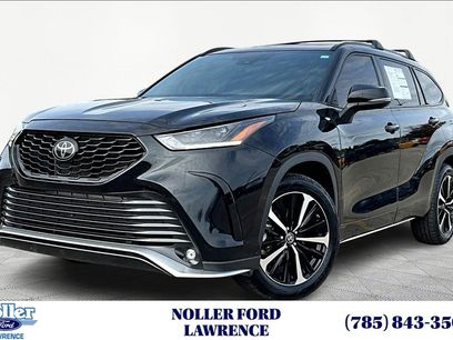 Used 2022 Toyota Highlander XSE