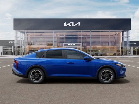 New 2026 Kia K4 EX FWD image 7