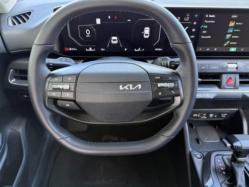 Certified 2025 Kia K4 EX FWD image 10
