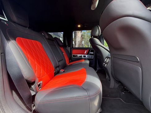 Used 2025 Mercedes-Benz G 63 AMG 4MATIC image 35