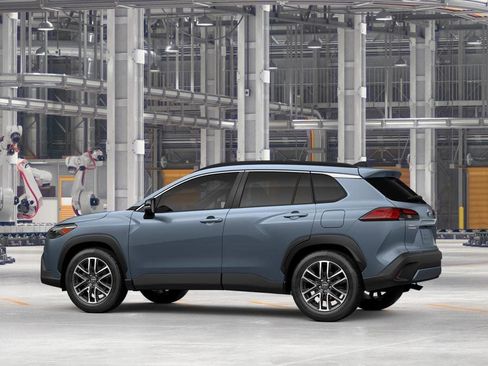 New 2026 Toyota Corolla Cross XLE image 5