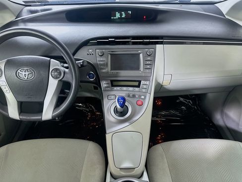 Used 2012 Toyota Prius Three FWD image 18