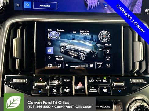 Used 2025 Lexus LX 600 4WD w/ Interior Upgrade Package image 9