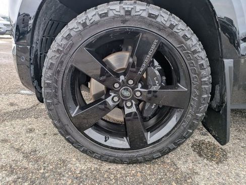 Used 2023 Land Rover Defender 110 Carpathian Edition image 21