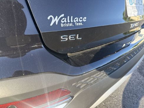 New 2026 Volkswagen Taos SEL AWD/4WD image 6