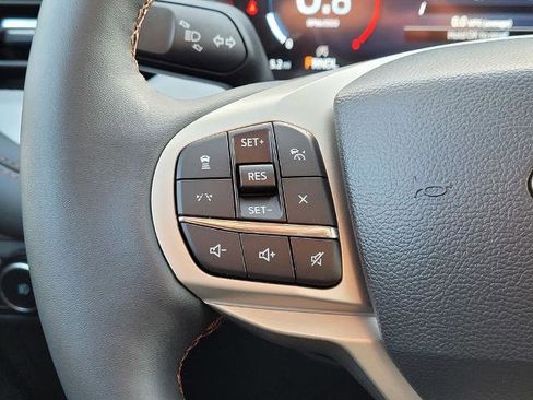 New 2026 Ford Explorer Active w/ Active Comfort Package image 17