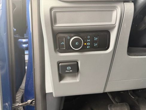 Used 2023 Ford F150 XLT image 37