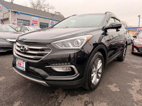 Used 2017 Hyundai Santa Fe Sport 2.0T image 5