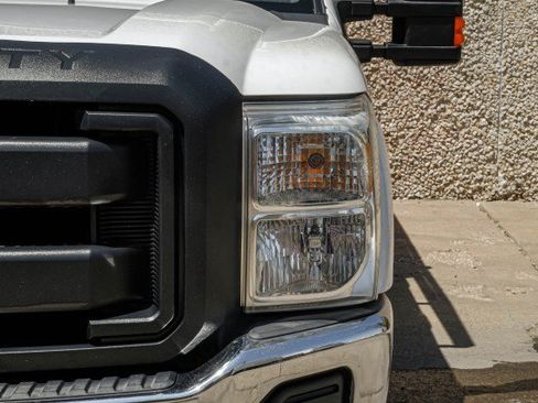 Used 2016 Ford F250 XL w/ Power Equipment Group RWD image 50