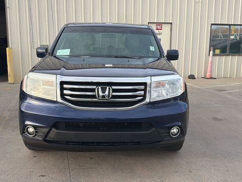 Used 2015 Honda Pilot EX image 2