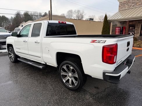 Used 2018 Chevrolet Silverado 1500 LTZ Z71 w/ LTZ Plus Package image 11