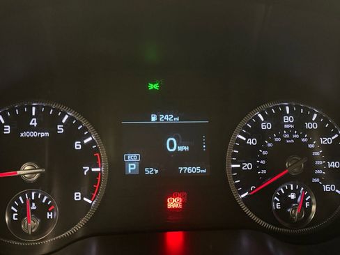 Used 2020 Kia Telluride EX w/ EX Premium Package image 10