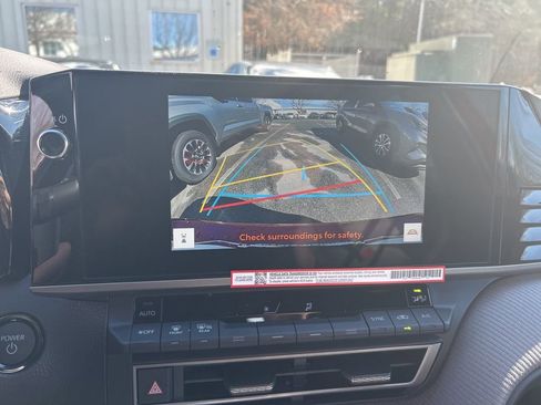 New 2026 Toyota Camry SE image 5