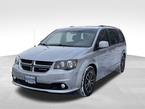 Used 2019 Dodge Grand Caravan GT image 5