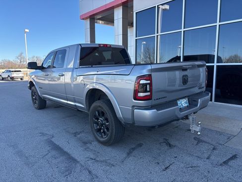 Used 2022 RAM 2500 Limited w/ Night Edition image 4