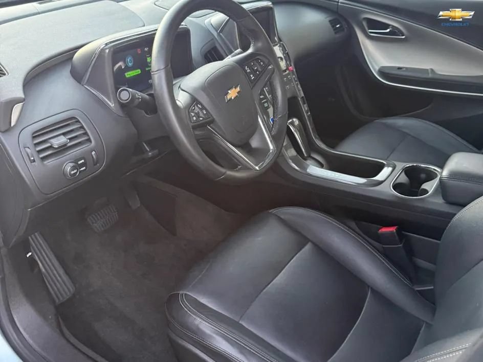 Used 2013 Chevrolet Volt Premium w/ Premium Trim Package FWD image 18