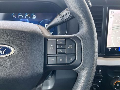 Used 2026 Ford F250 XLT w/ XLT Premium Package AWD/4WD image 12
