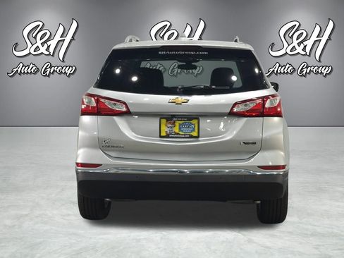 Used 2018 Chevrolet Equinox Premier image 18