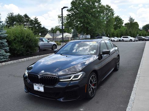 Used 2023 BMW 540i xDrive w/ M Sport Package AWD/4WD image 3