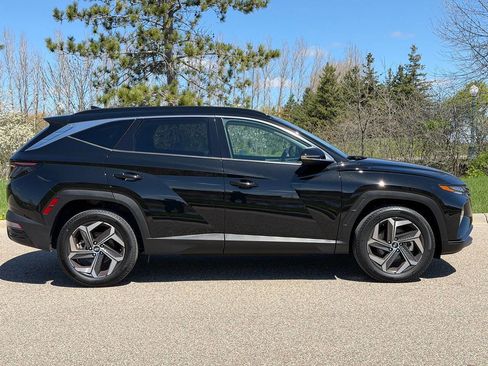 Used 2024 Hyundai Tucson Limited AWD/4WD image 2