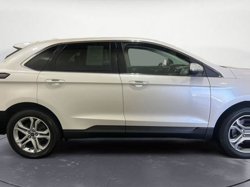 Used 2017 Ford Edge Titanium w/ Technology Package AWD/4WD image 5