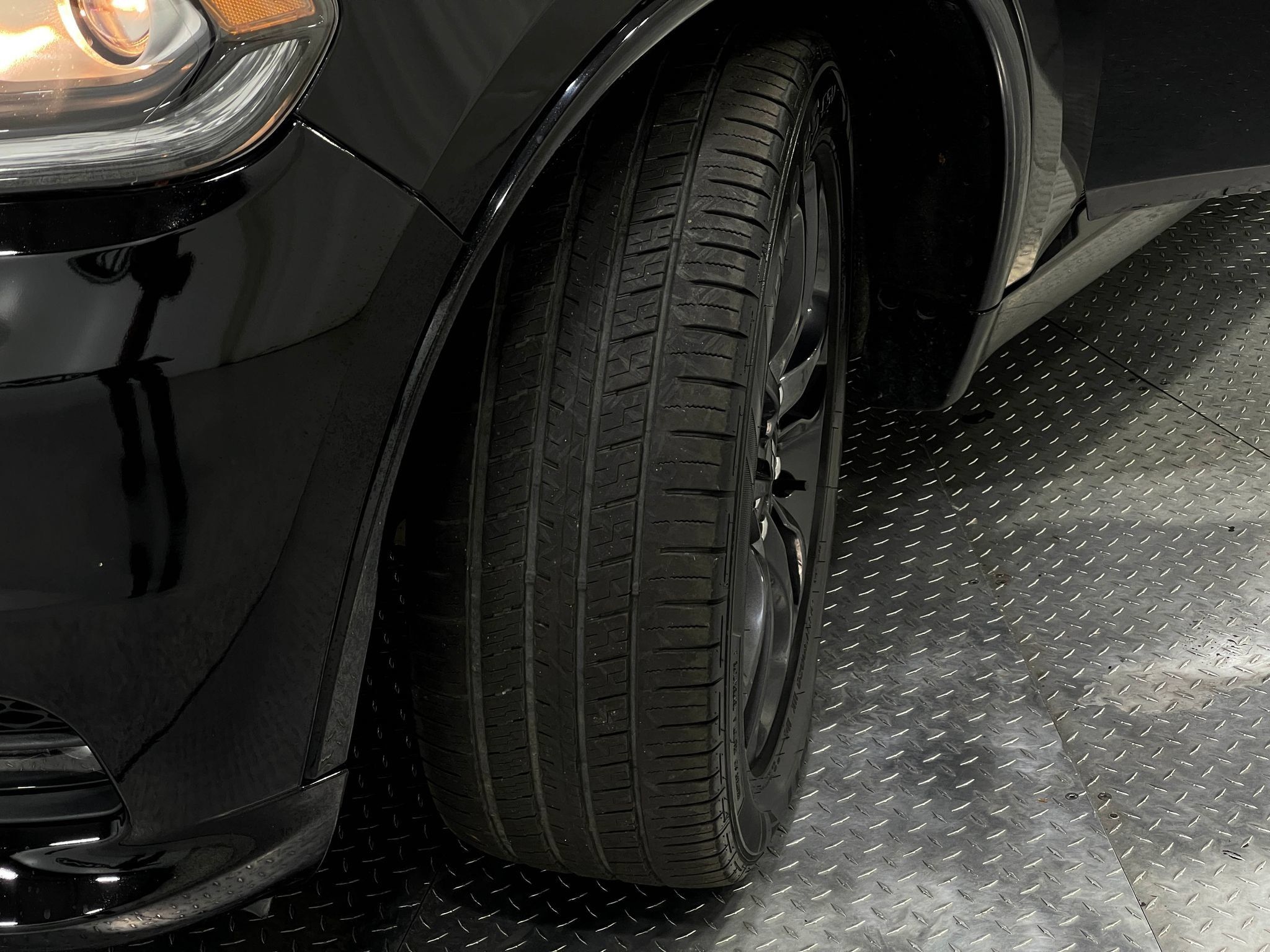 Used 2020 Dodge Durango R/T w/ Blacktop Package AWD/4WD image 37