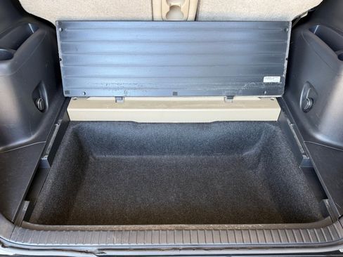 Used 2011 Toyota RAV4 2WD w/ Base L4 Extra Value Pkg image 23