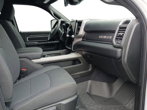 New 2026 RAM 2500 Big Horn AWD/4WD image 24
