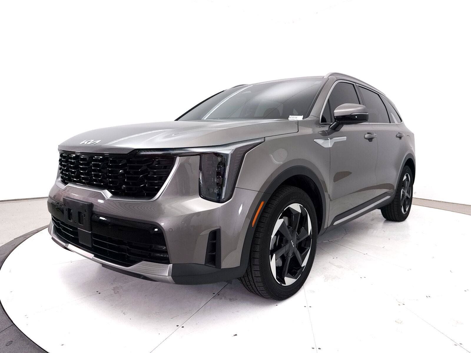 Used 2025 Kia Sorento EX FWD image 16