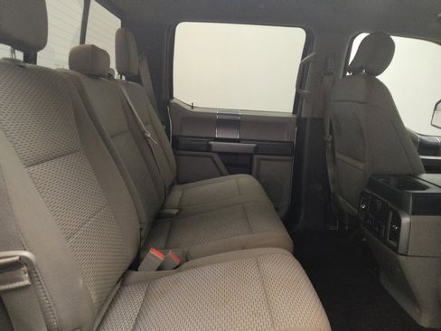 Used 2018 Ford F150 XLT w/ Equipment Group 302A Luxury AWD/4WD image 19