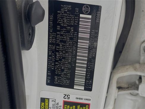 Used 2023 Toyota Camry SE image 31