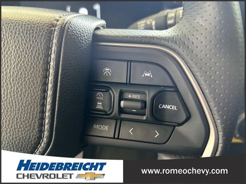 Used 2025 Toyota 4Runner TRD Off-Road Premium AWD/4WD image 20