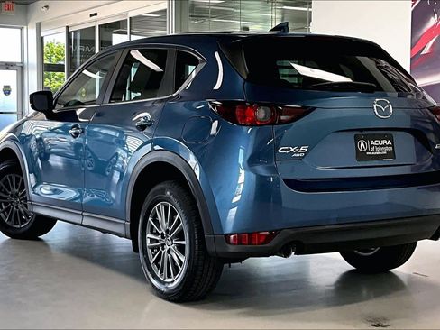 Used 2017 MAZDA CX-5 Touring w/ Preferred Equipment Package AWD/4WD image 4