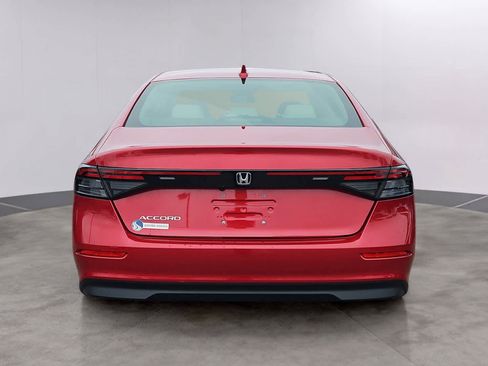 Certified 2024 Honda Accord LX image 5
