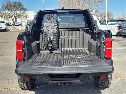 Used 2024 Toyota Tacoma Trailhunter image 11