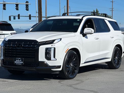 Used 2025 Hyundai Palisade Calligraphy AWD/4WD image 9