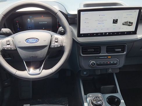 New 2025 Ford Maverick XLT w/ XLT Luxury Package image 18