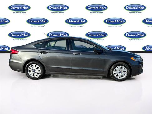 Used 2019 Ford Fusion S FWD image 8