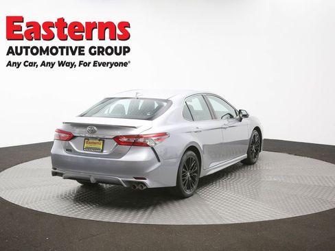 Used 2019 Toyota Camry SE FWD image 40