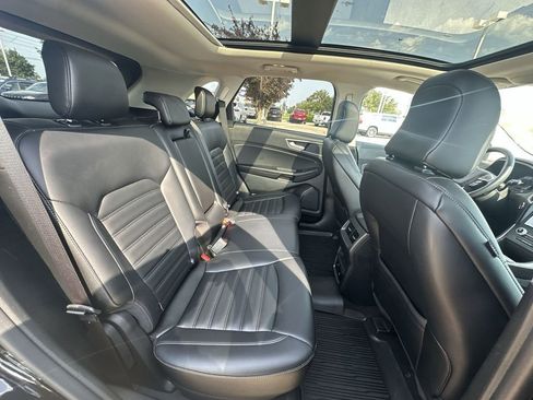 Used 2023 Ford Edge SEL w/ Convenience Package image 27